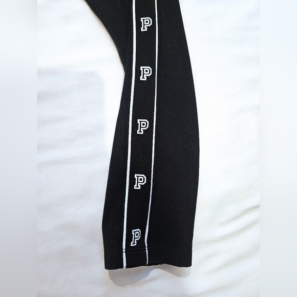 EUC Pink Victorias Secret Yoga Leggings - Picture 5 of 6